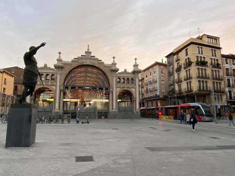 Acogedor Apartamento Con Acabados Primera Calidad Zaragoza Bagian luar foto